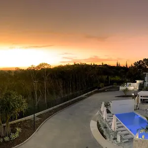 Holiday home Essence Peregian - Saltbush 5 Bedroom Luxury, Peregian Beach