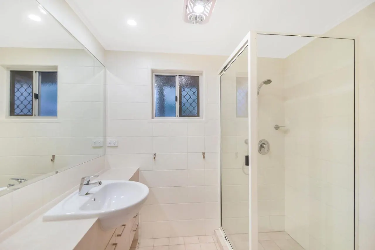 Holiday home Shearwater Shak Peregian Beach